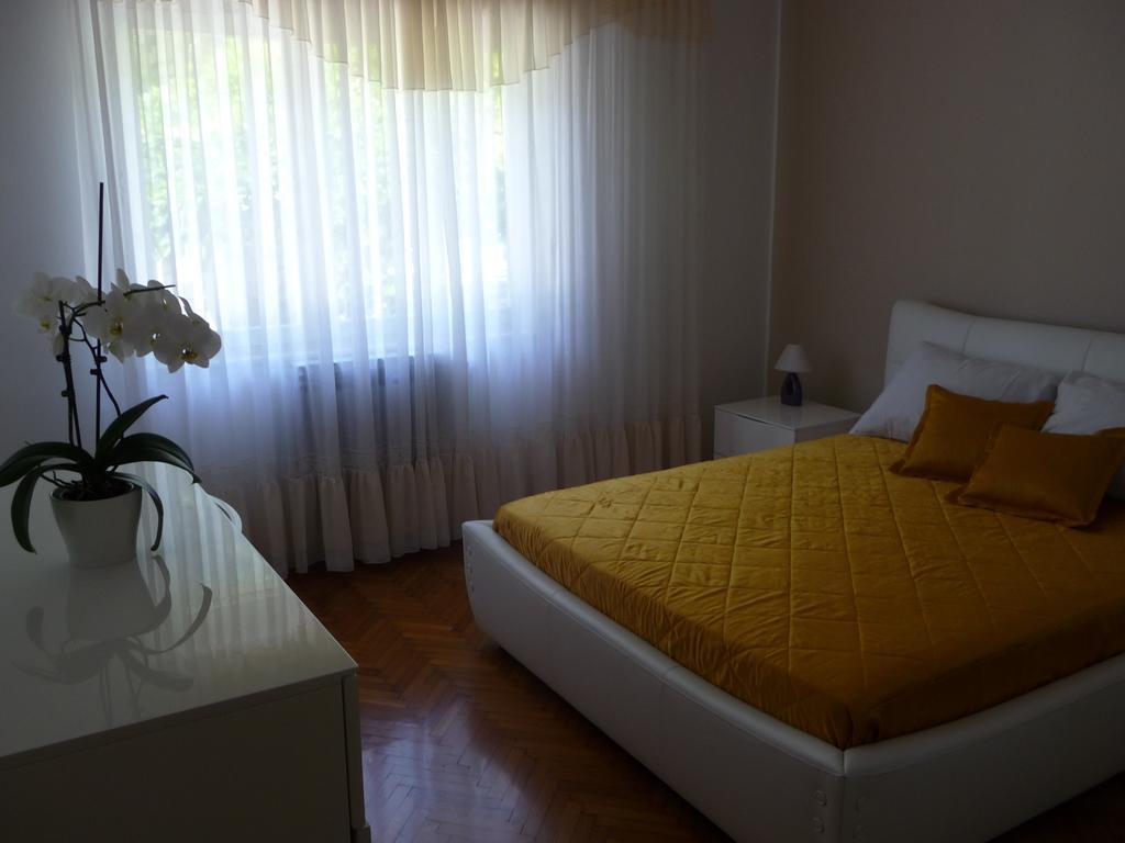 Apartments Noris Πούλα Εξωτερικό φωτογραφία