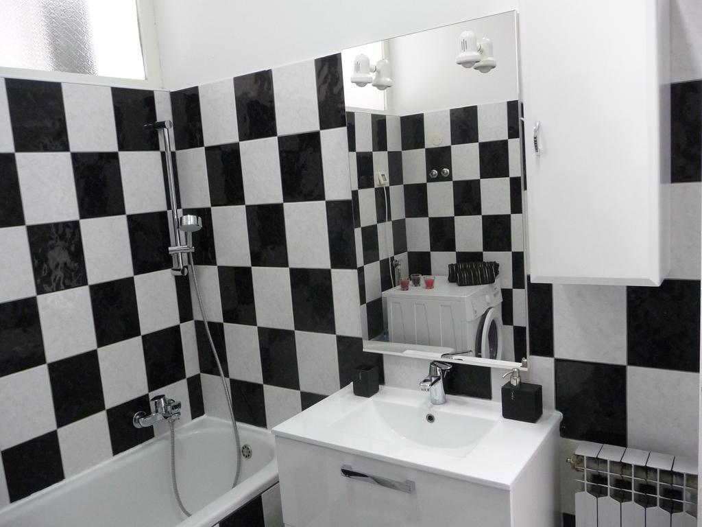 Apartments Noris Πούλα Εξωτερικό φωτογραφία