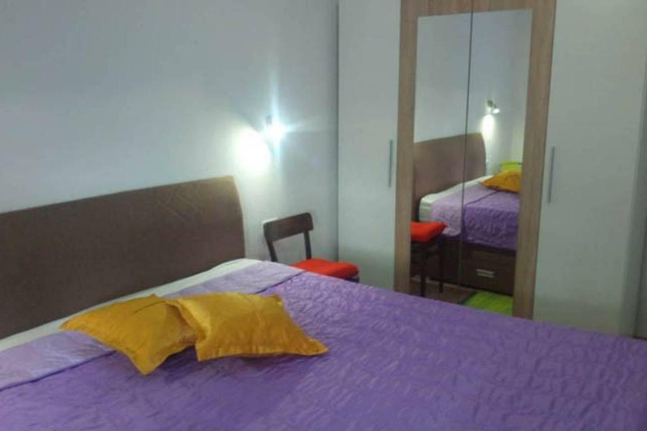 Apartments Noris Πούλα Εξωτερικό φωτογραφία